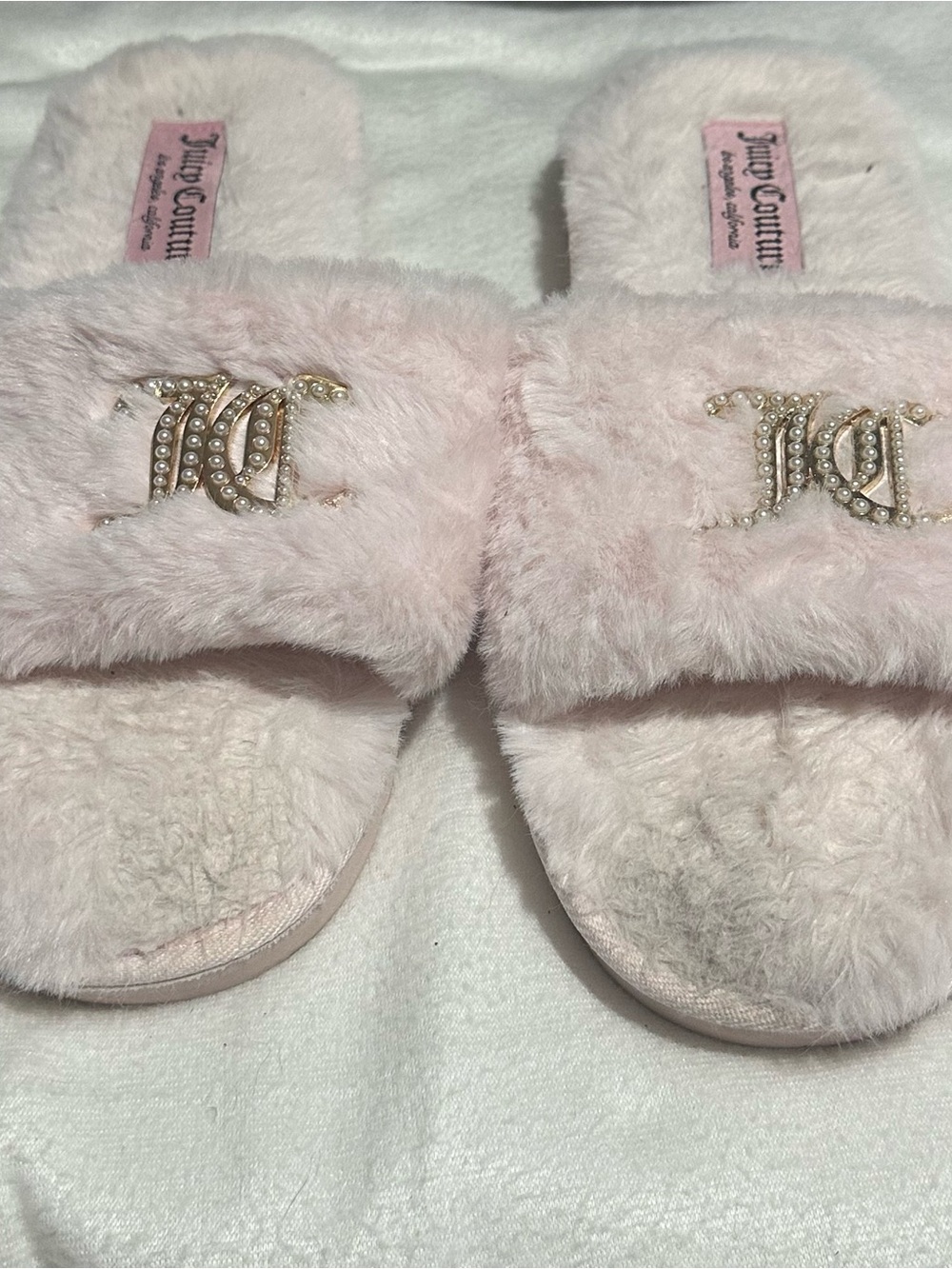 Juicy Couture Pink Faux Fur Pearl Logo Slide Slippers M 6.5–7.5